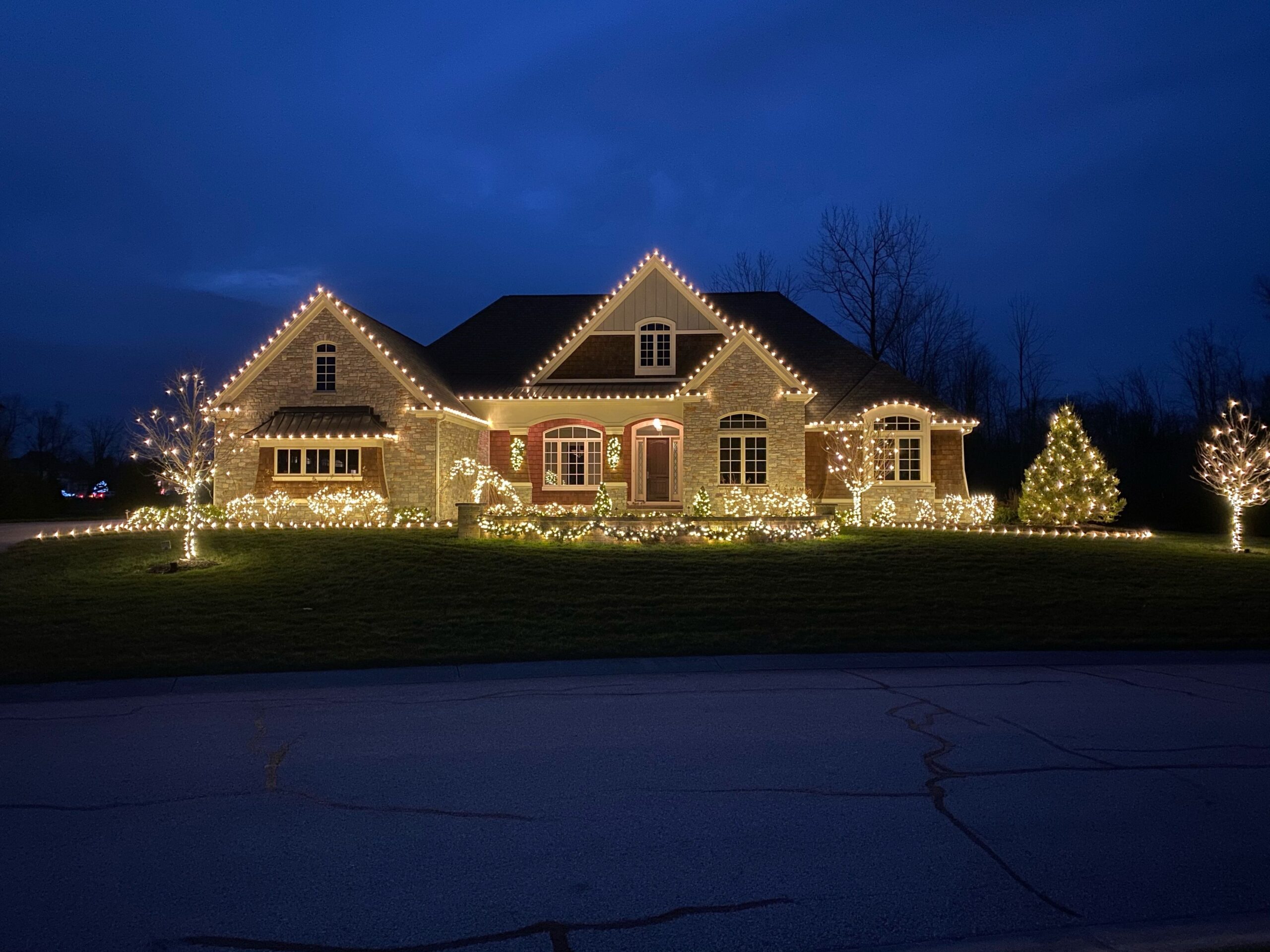 Crafting Your Dream Home for the Holidays: A Guide to Custom Home Building in December