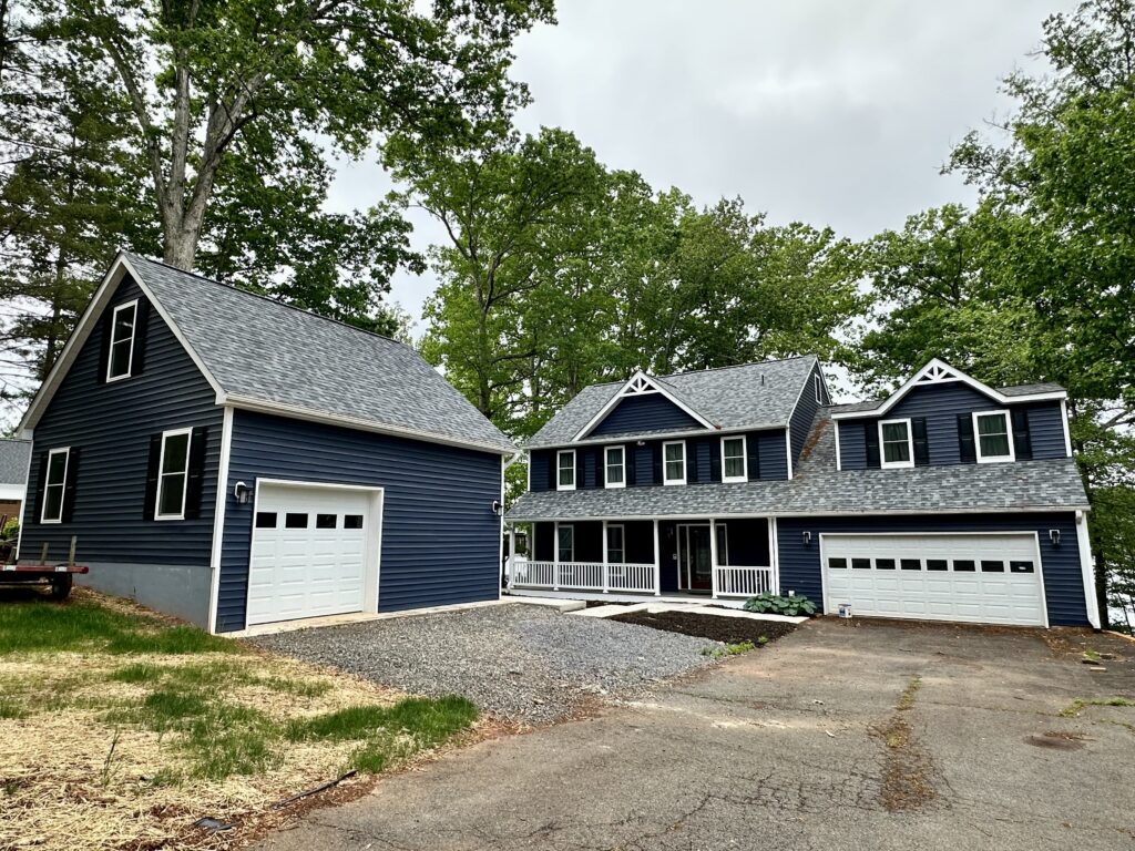 custom built home exterior in Central Virginia by R.E. Horner Construction